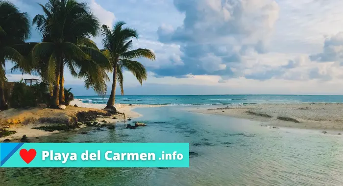 ¿Dónde queda la playa Punta Esmeralda en Playa del Carmen?